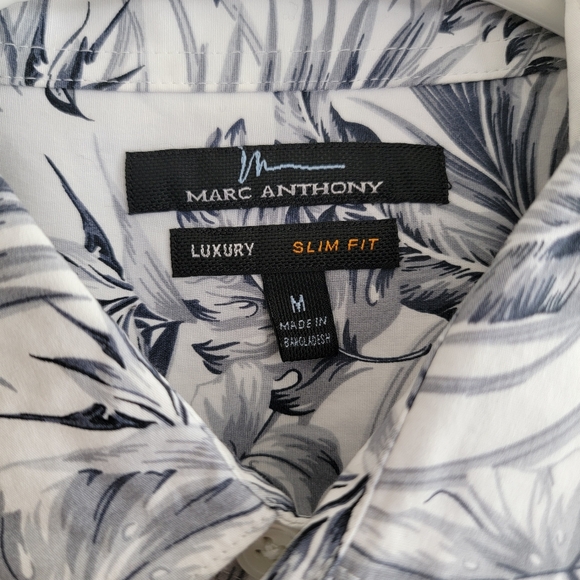 Marc Anthony Luxury Slim Fit Button Down Medium Short Sleeve Shirt Floral Print - Picture 3 of 6